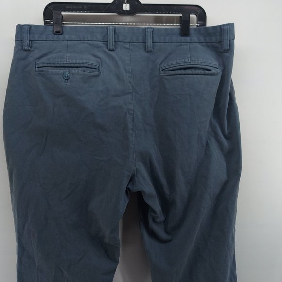 old navy ultimate slim blue pants size 38 with defect - Picture 8 of 10